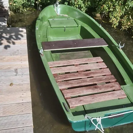 Schwalbenhaus-netzow *