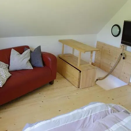 بيت للعطل Schwalbenhaus-netzow